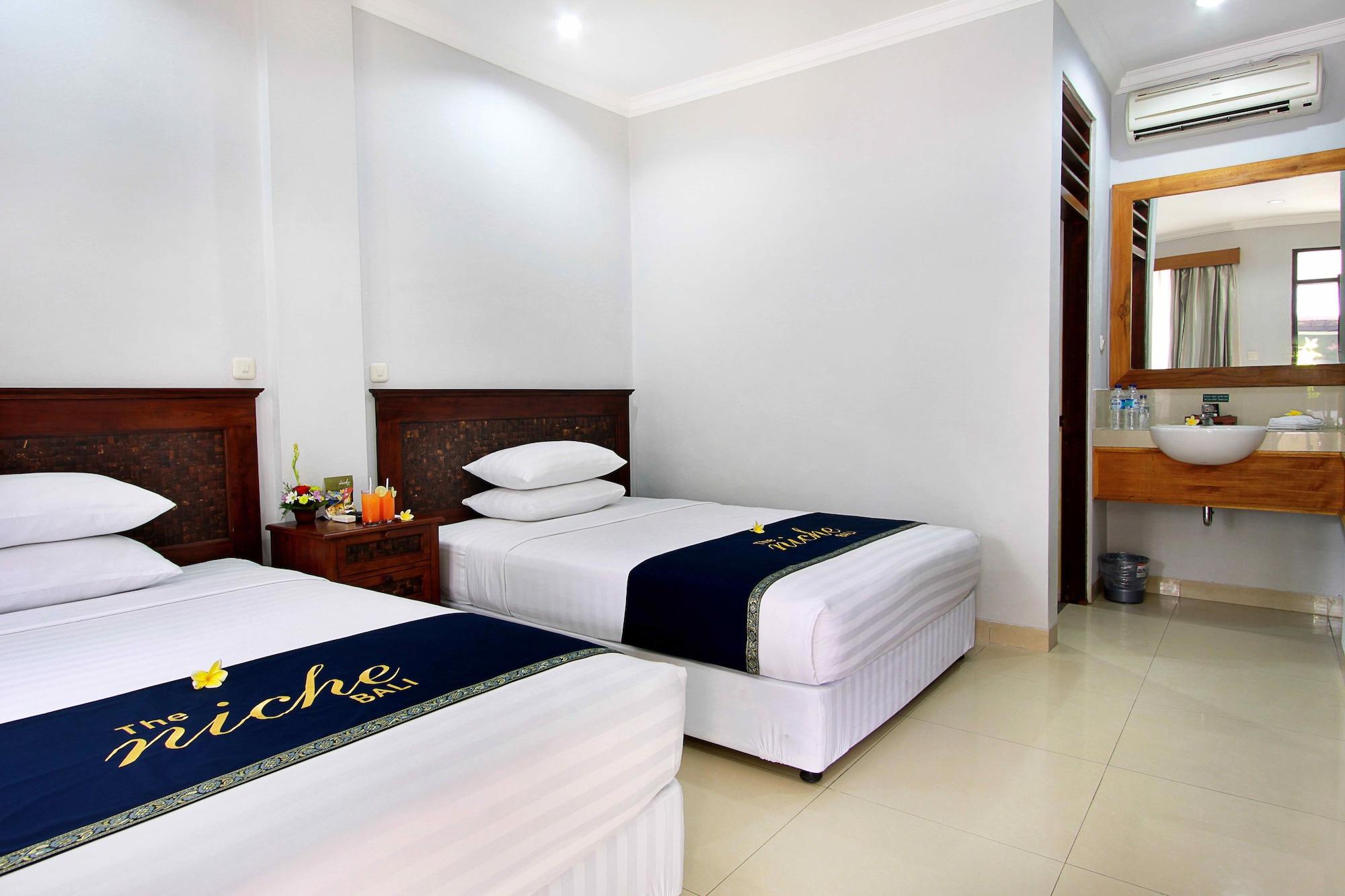Hotel The Niche Bali Legian Exterior foto